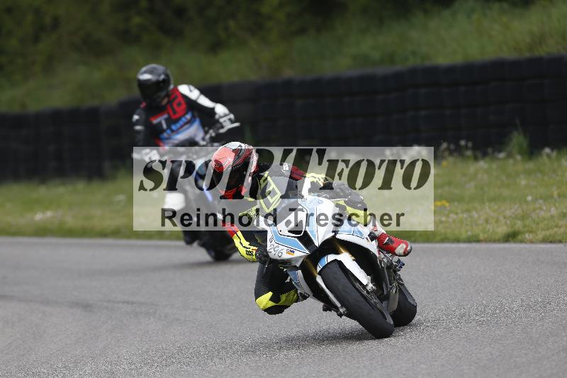 /09 19.04.2026  Caremotion get faster ADR/Gruppe gruen/296